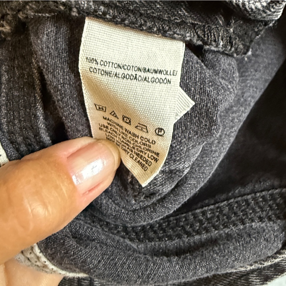 We The Free Black / Gray Denim Bib Overalls Size 27 #2250 - Picture 7 of 8